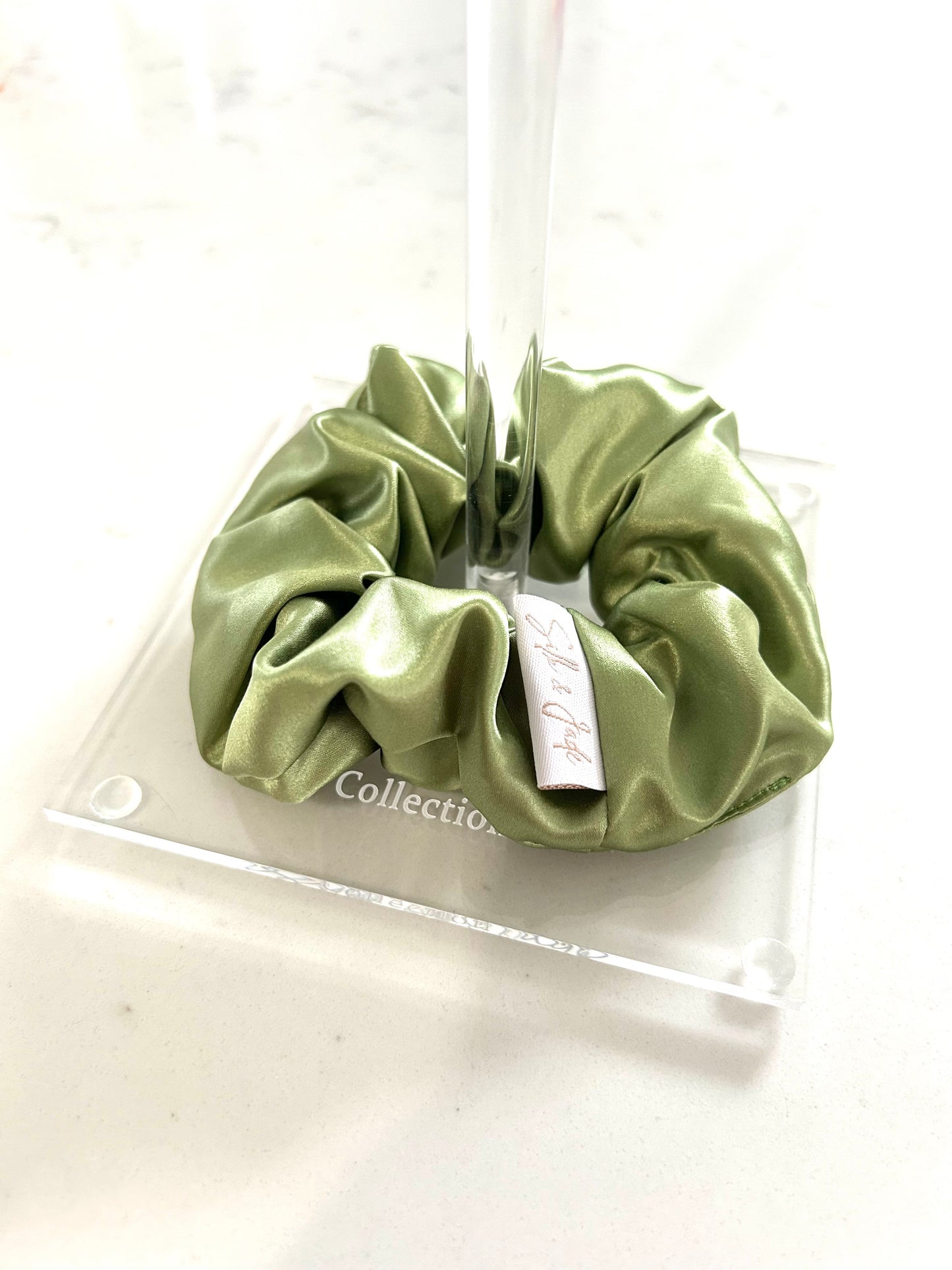 Jade - Grande - Mulberry Silk Scrunchie