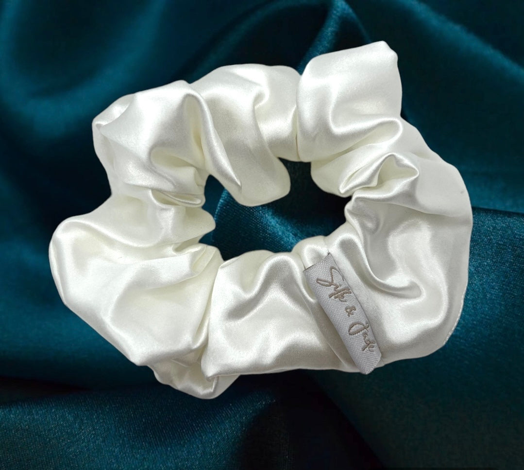 Snow - Grande - Mulberry Silk Scrunchie