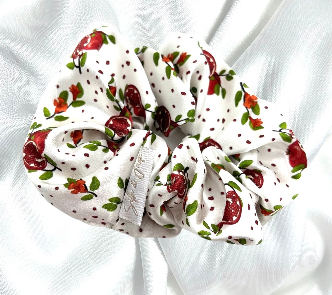 Pom Pom - Grande - Mulberry Silk Scrunchie